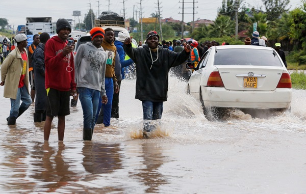Kenya Flood Death Toll Rises to 181 as Homes & Roads Are Destroyed