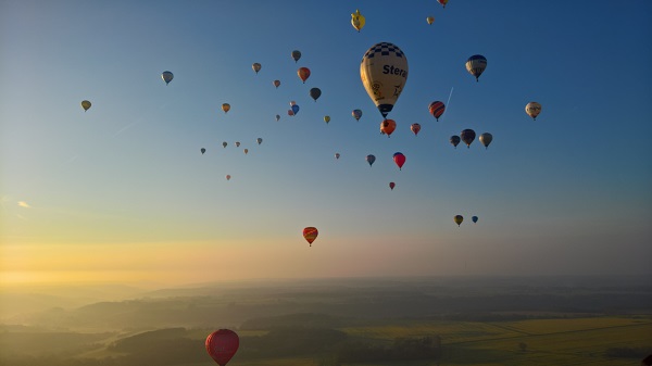 datum hot air balloon 2017 2 600