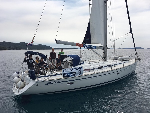 schools cup sailing 600