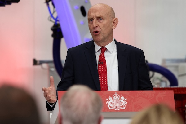 UK Finance Minister Healey Seeks Brighter Vision Before Tough Budget